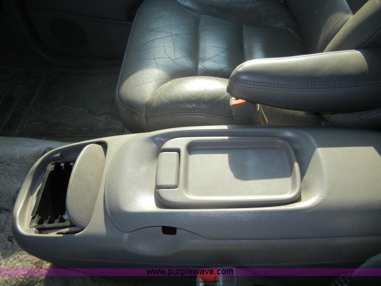 image for item D4219 1996 Chevrolet Tahoe K1500 LT SUV