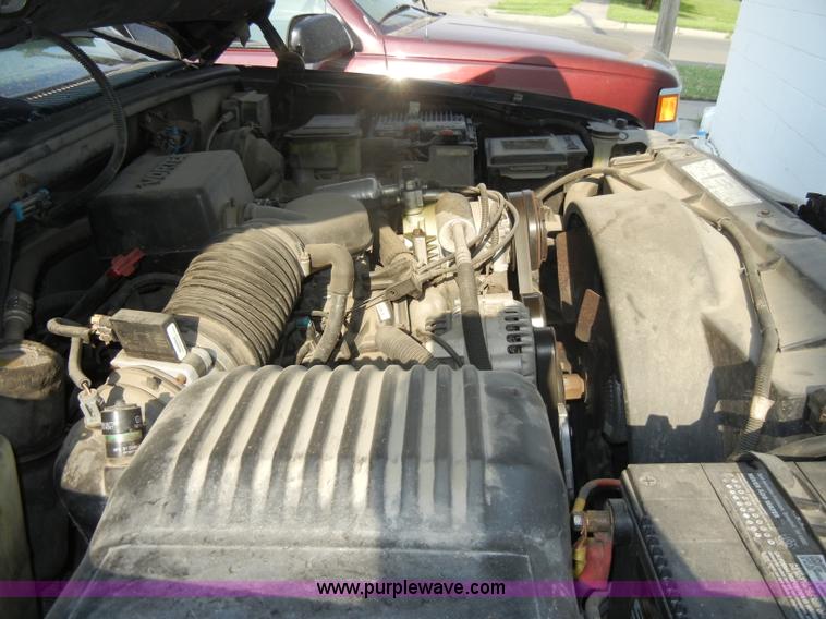 image for item D4219 1996 Chevrolet Tahoe K1500 LT SUV