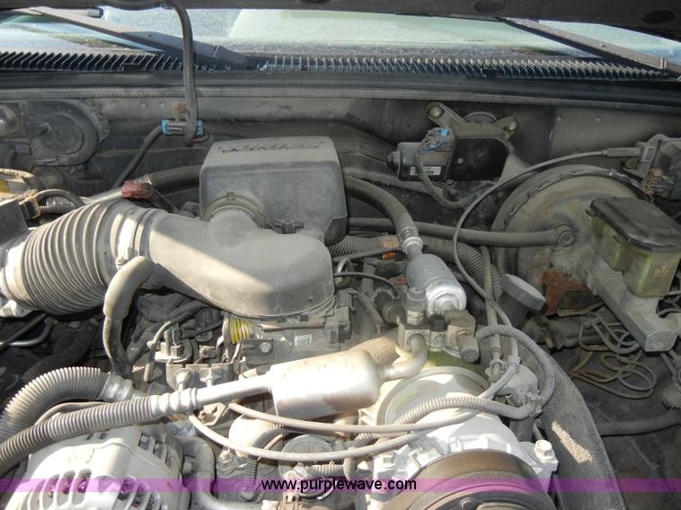image for item D4219 1996 Chevrolet Tahoe K1500 LT SUV