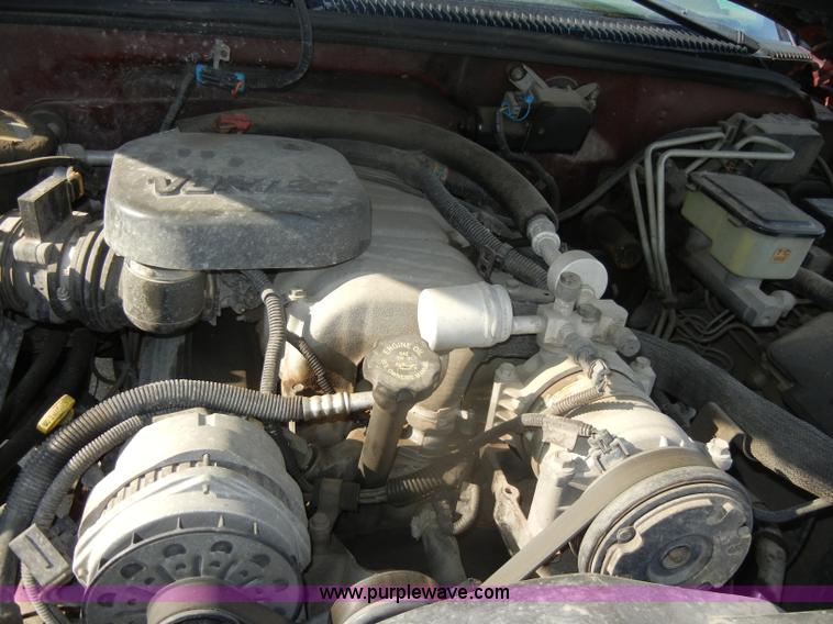 image for item D4231 1998 Chevrolet Silverado C3500 crew cab pickup truck