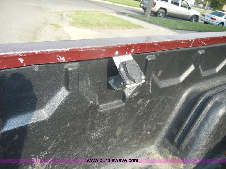 image for item D4231 1998 Chevrolet Silverado C3500 crew cab pickup truck