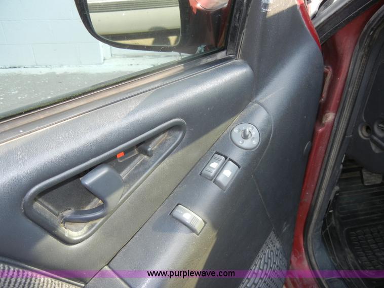 image for item D4232 1997 Chevrolet S10 LS pickup truck
