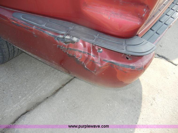 image for item D4232 1997 Chevrolet S10 LS pickup truck