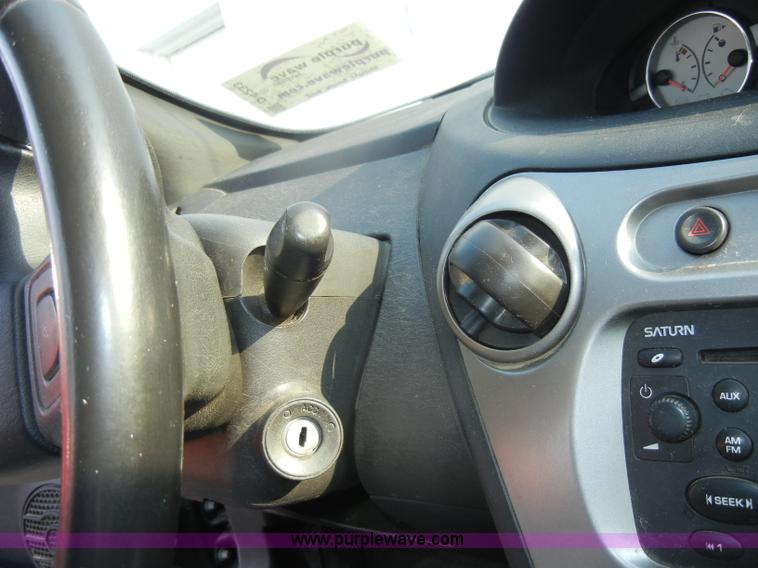 image for item D4233 2005 Saturn Ion 3