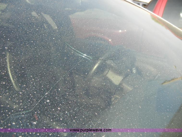 image for item D4233 2005 Saturn Ion 3