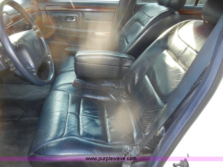 image for item D4237 1997 Cadillac DeVille
