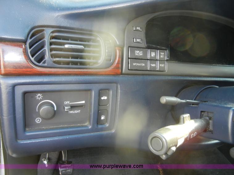 image for item D4237 1997 Cadillac DeVille