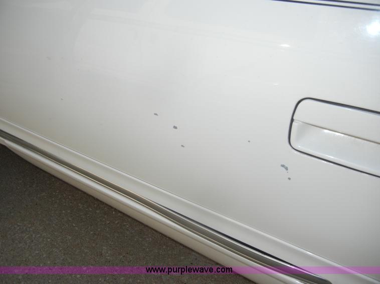 image for item D4237 1997 Cadillac DeVille