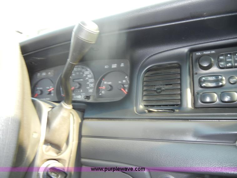 image for item D4239 2005 Ford Crown Victoria Police Interceptor