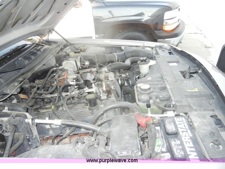 image for item D4239 2005 Ford Crown Victoria Police Interceptor