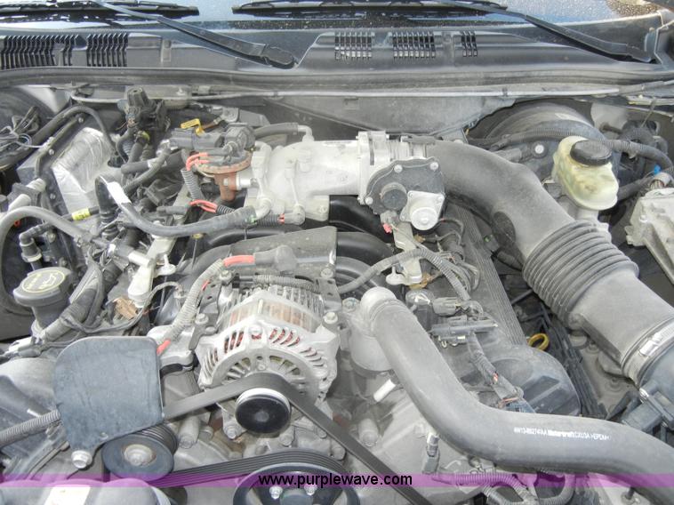 image for item D4239 2005 Ford Crown Victoria Police Interceptor