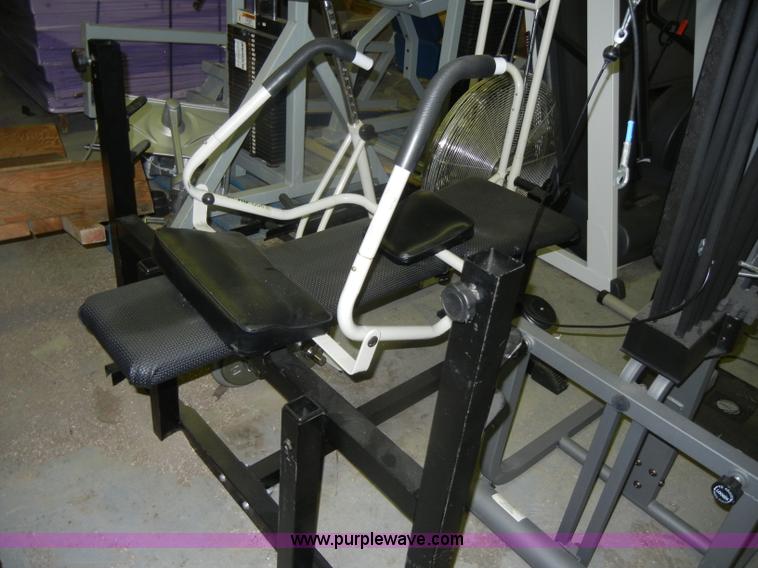 image for item N9880 Assorted exercise equipment