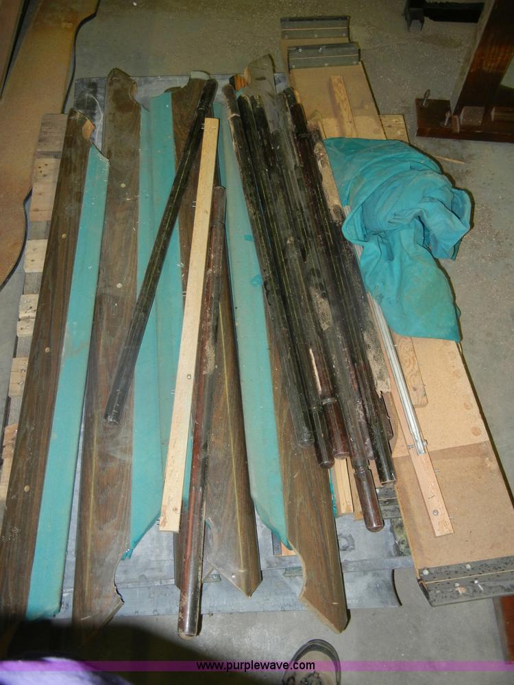 image for item N9882 Pool table