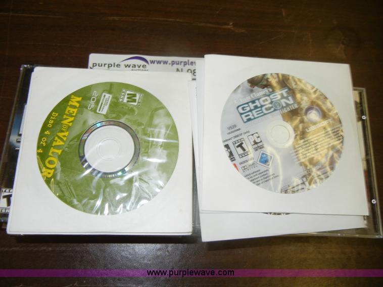image for item N9896 (22) assorted video games