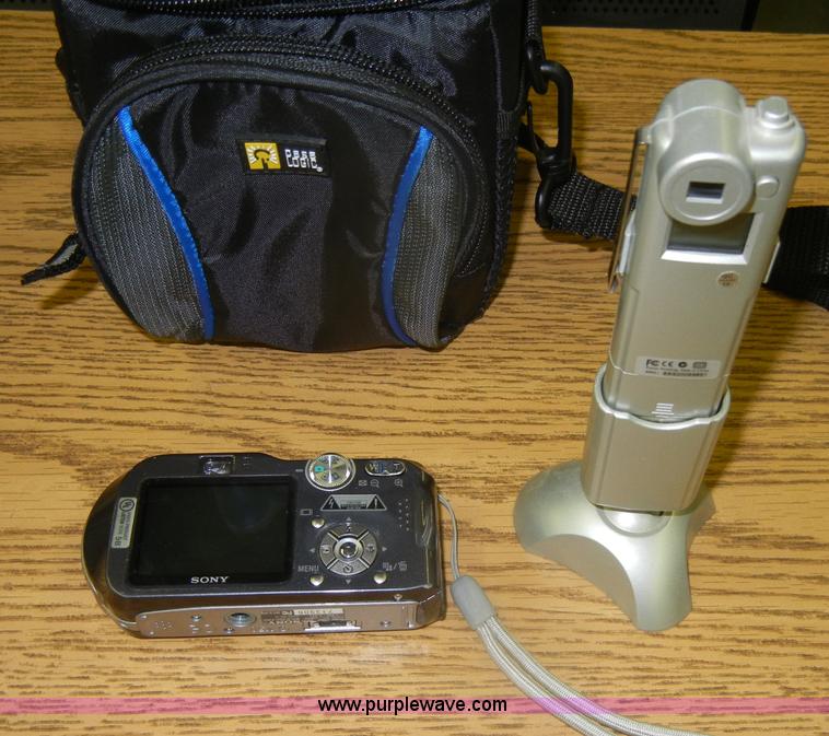 image for item N9899 Assorted electronics