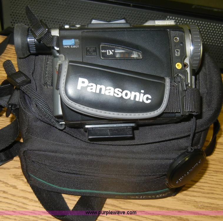 image for item N9900 Assorted electronics