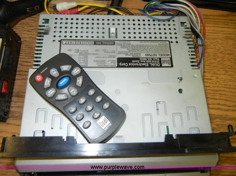 image for item N9902 Assorted electronics
