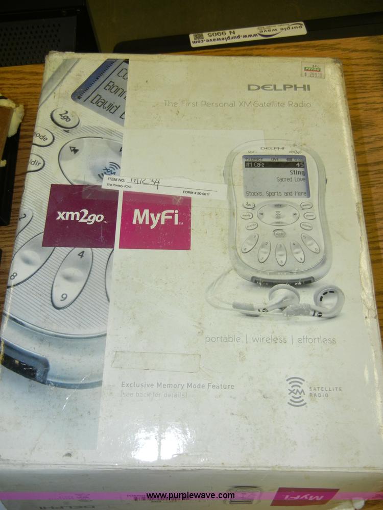 image for item N9913 Assorted electronics