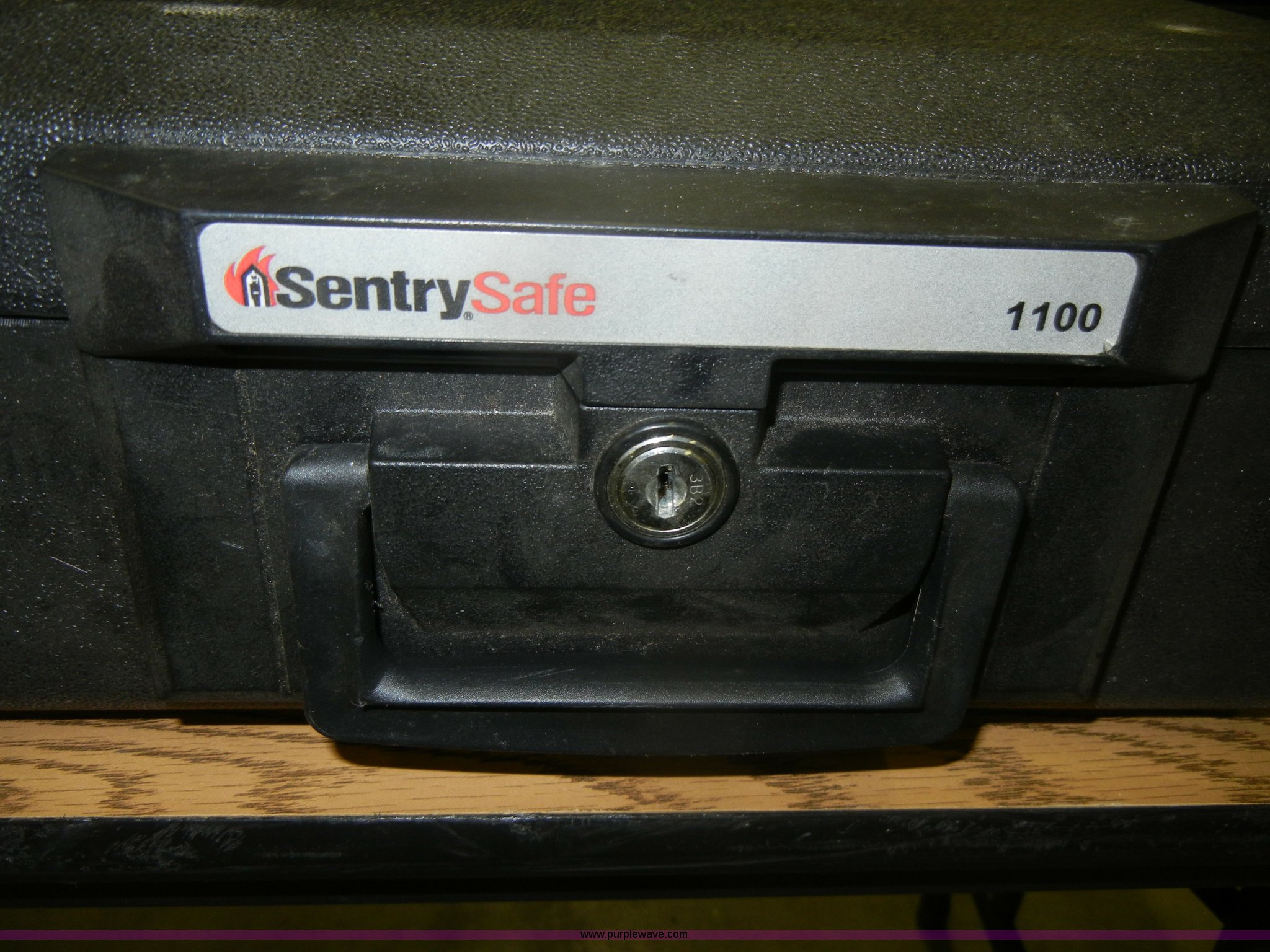 (5) assorted personal home safes in Junction City, KS Item N9915 sold