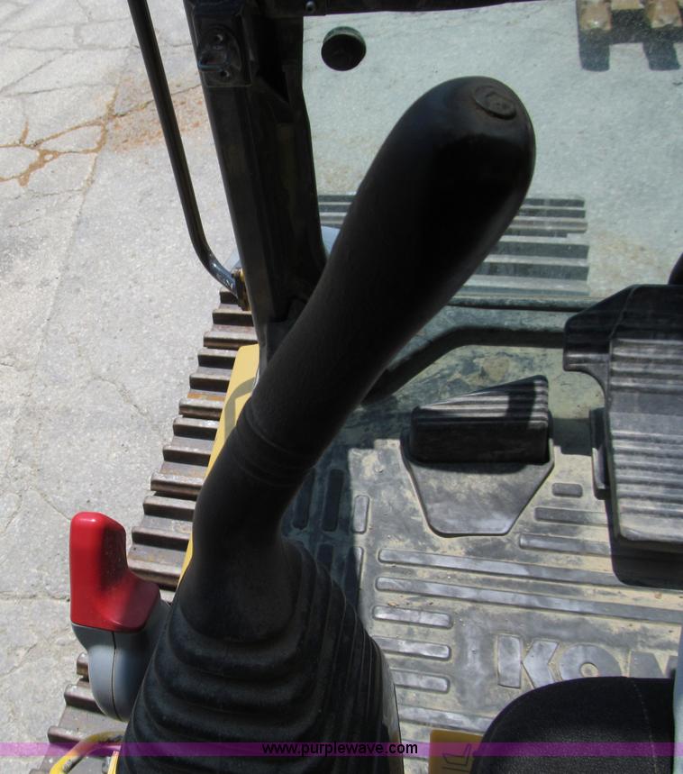 image for item C2326 2008 Komatsu PC400LC-8 excavator