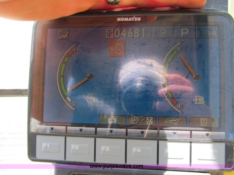 image for item C2326 2008 Komatsu PC400LC-8 excavator