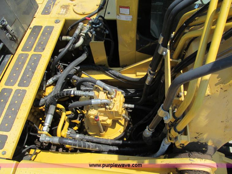 image for item C2326 2008 Komatsu PC400LC-8 excavator