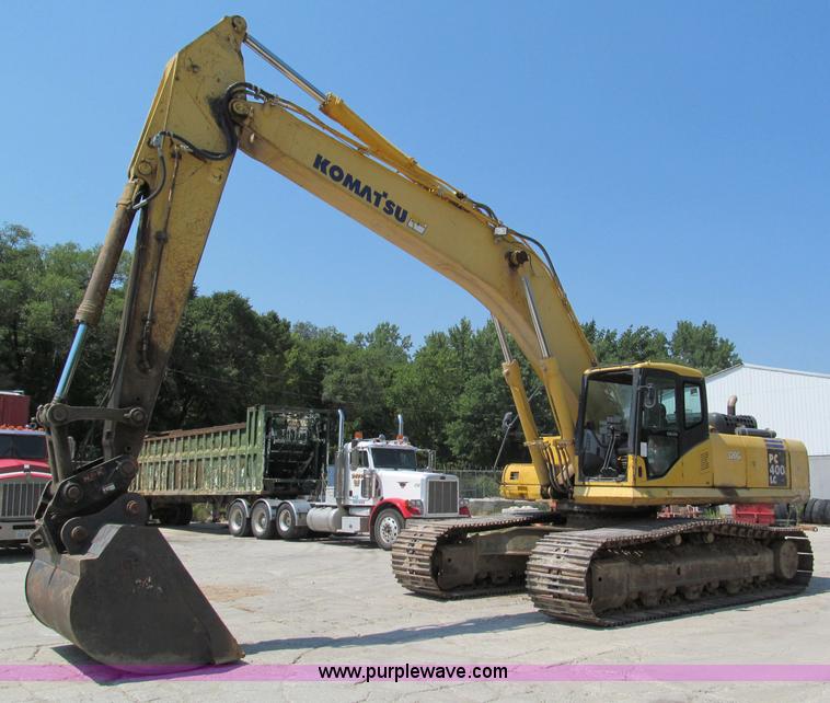 image for item C2327 2004 Komatsu PC400LC-7 excavator