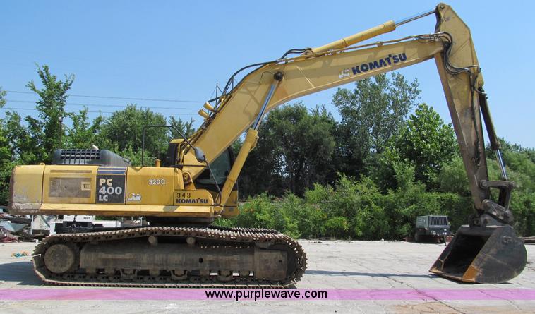 image for item C2327 2004 Komatsu PC400LC-7 excavator