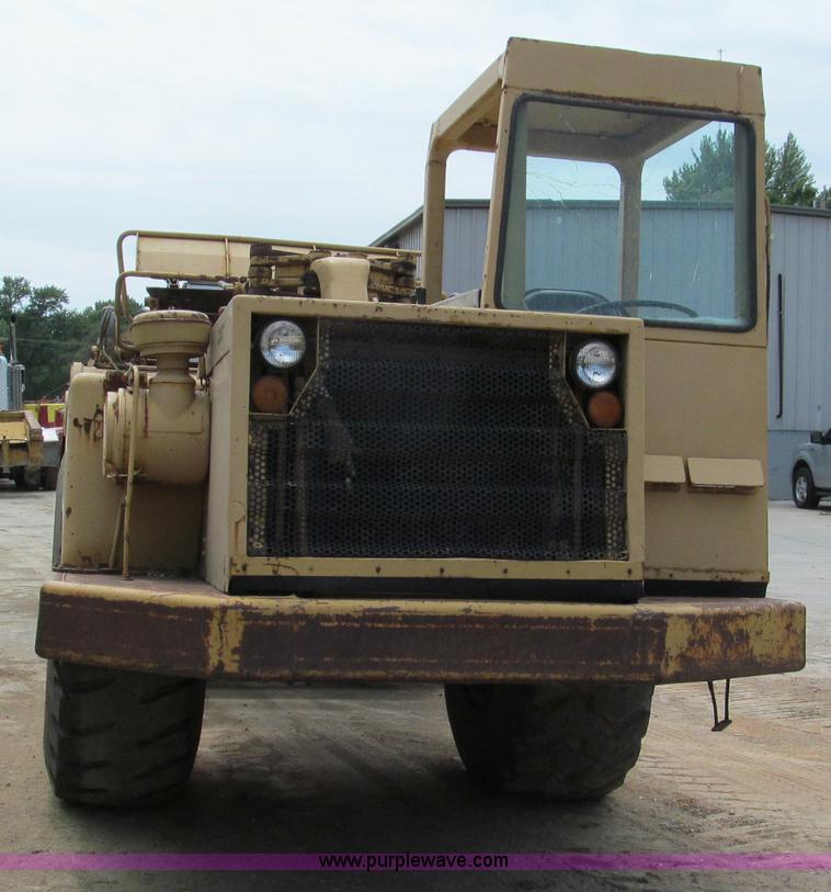 image for item C2361 1976 Caterpillar 613B elevating scraper