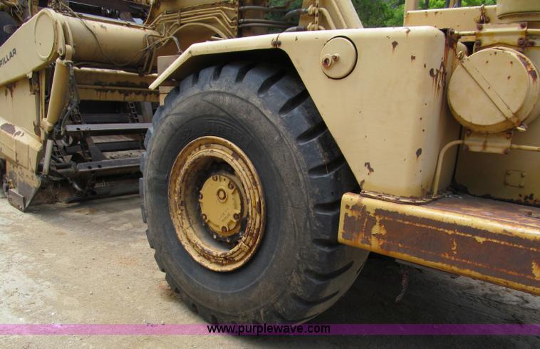 image for item C2361 1976 Caterpillar 613B elevating scraper