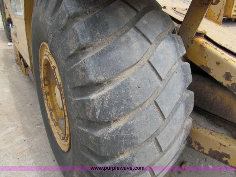 image for item C2361 1976 Caterpillar 613B elevating scraper