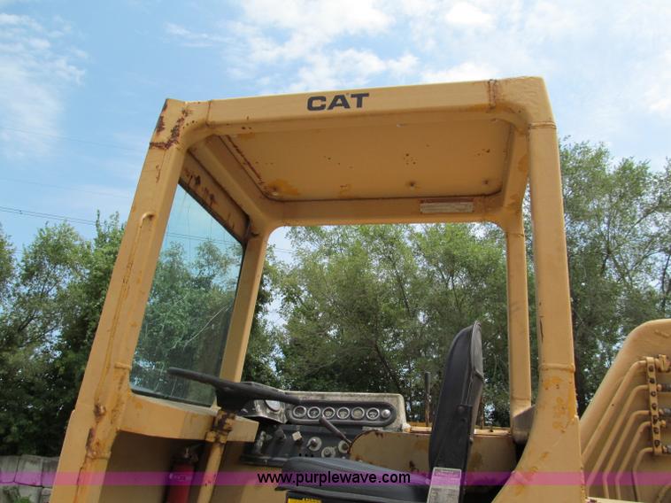 image for item C2361 1976 Caterpillar 613B elevating scraper