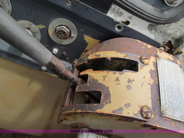 image for item C2361 1976 Caterpillar 613B elevating scraper