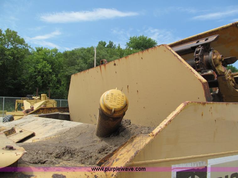 image for item C2361 1976 Caterpillar 613B elevating scraper