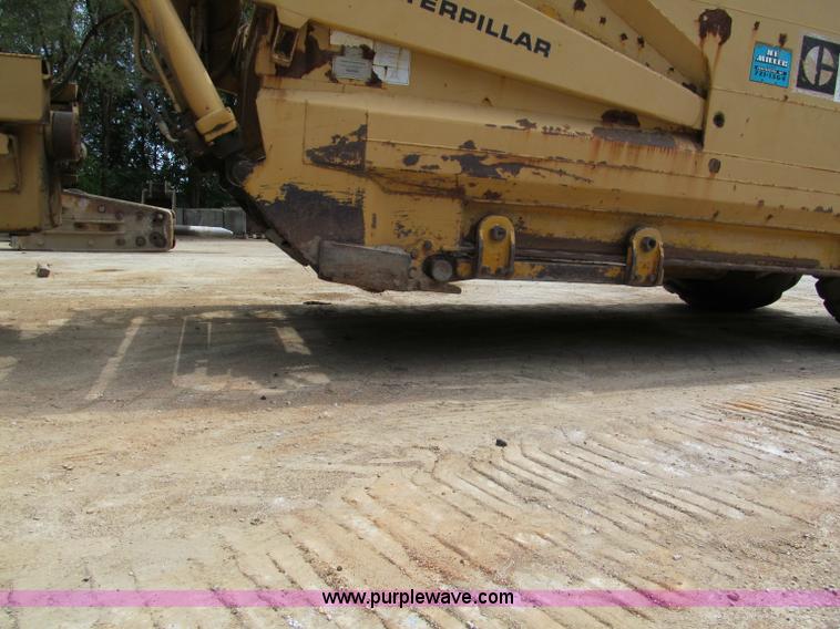 image for item C2361 1976 Caterpillar 613B elevating scraper