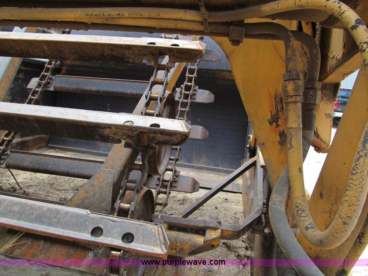 image for item C2361 1976 Caterpillar 613B elevating scraper