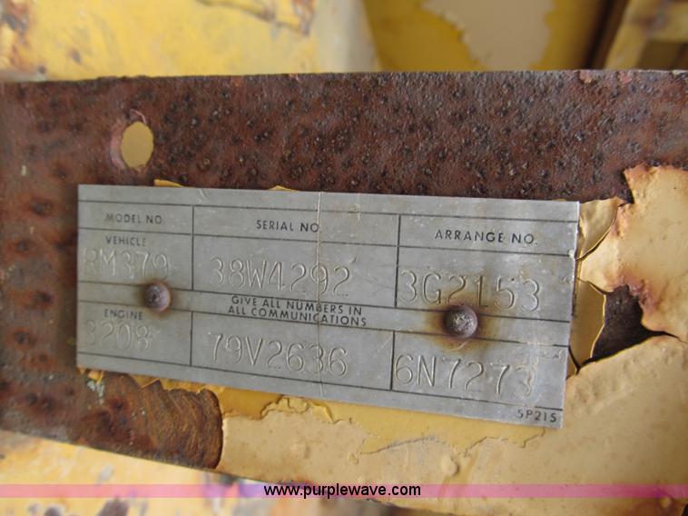 image for item C2361 1976 Caterpillar 613B elevating scraper