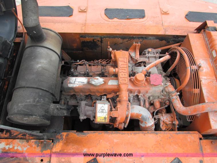 image for item C2362 1999 Hitachi EX270 LC-5 excavator