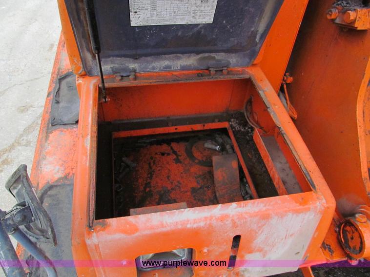 image for item C2362 1999 Hitachi EX270 LC-5 excavator