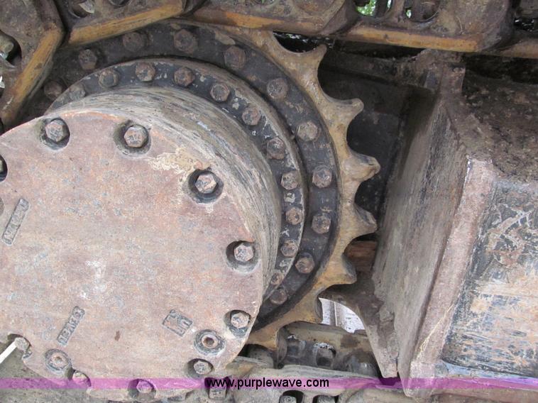 image for item C2362 1999 Hitachi EX270 LC-5 excavator