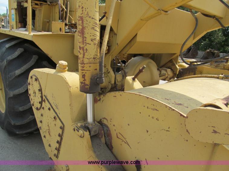 image for item C2363 Bros SPRM-8A soil stabilizer