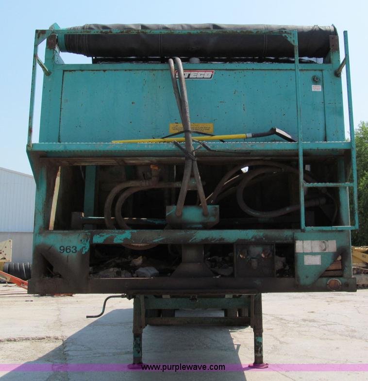 image for item C2370 1996 Steco 40' ejector trailer