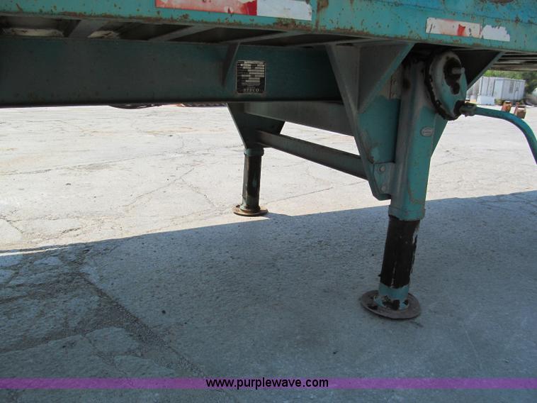 image for item C2370 1996 Steco 40' ejector trailer