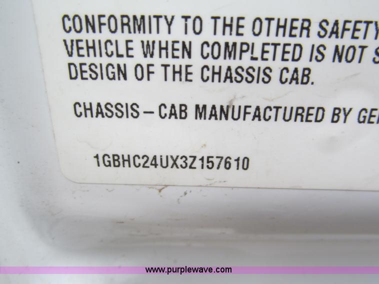 image for item C2388 2003 Chevrolet Silverado 2500 HD service truck