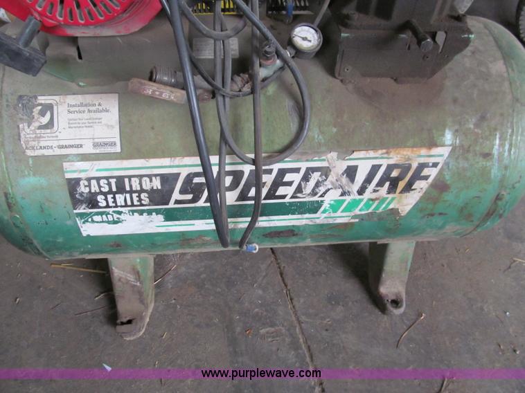 image for item C2394 Speedaire 30 gallon air compressor