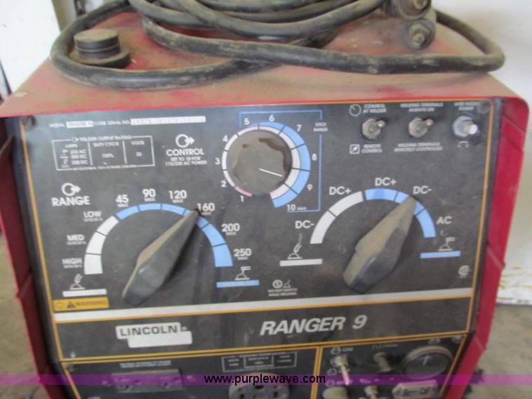 image for item C2399 Lincoln Ranger 9 welder/generator