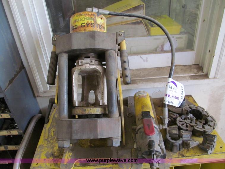 image for item C2412 Weatherhead T48 2-2 hydraulic hose crimper