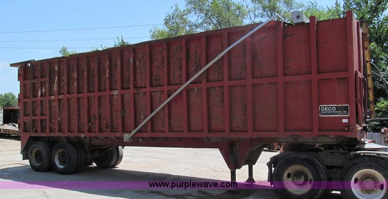 image for item C2418 1969 Strick ejector trailer