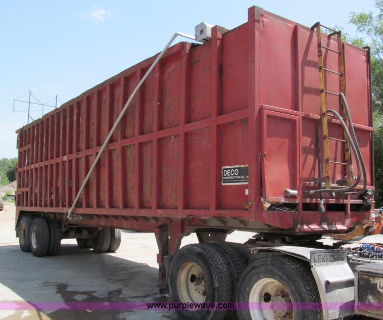 image for item C2418 1969 Strick ejector trailer