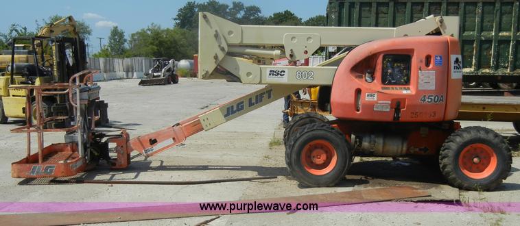 image for item D4163 1998 JLG 45' articulating boom lift